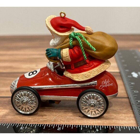 2008 HALLMARK KEEPSAKE ORNAMENT QXC8014 SANTA TAKES A SPIN RACE PEDAL CAR - Picture 7 of 10